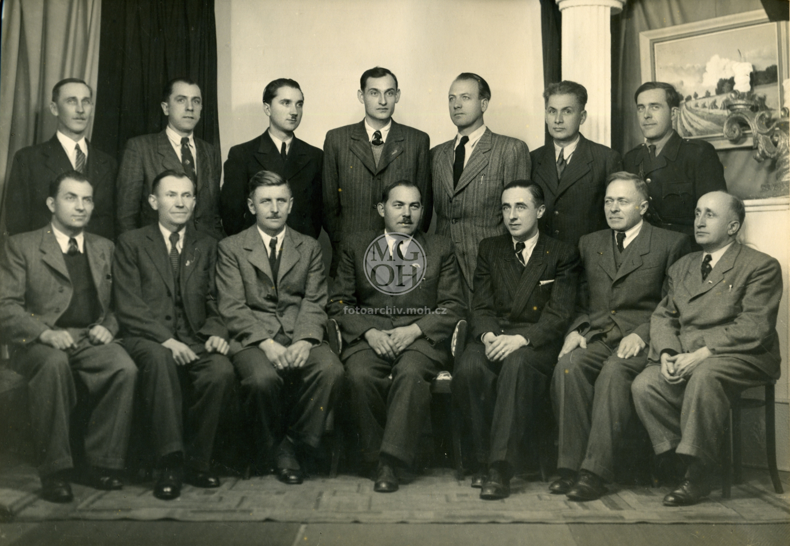 Fotografie - Rev. výbor - 14 mužů , podpisy