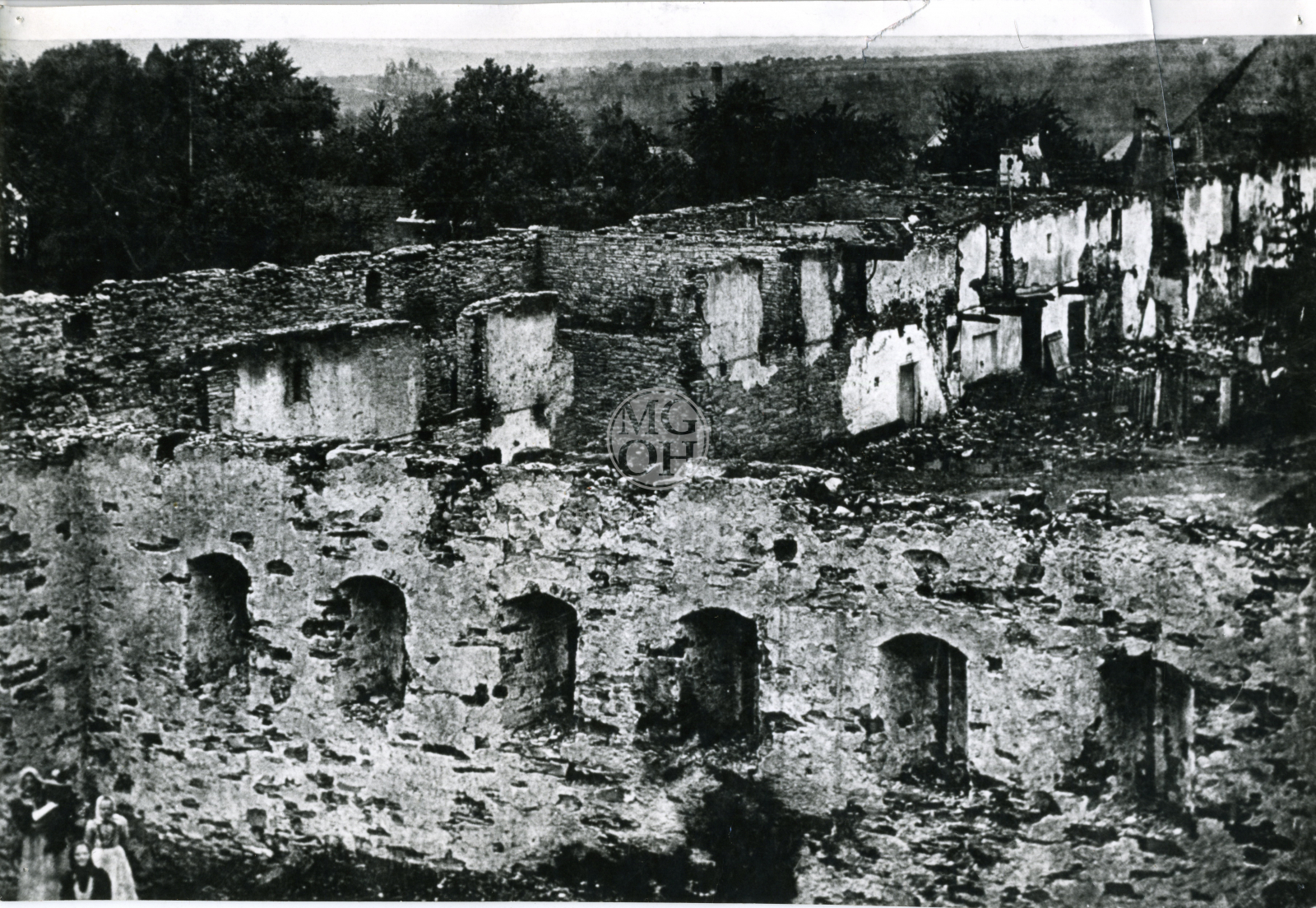 Fotografie - Panské stodoly po požáru